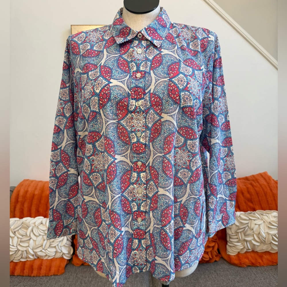 ❣️🆕TALBOTS PLUS PETITE COTTON BUTTON FRONT SHIRT - GARDEN MEDALLION❣️ - Picture 2 of 7